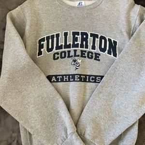 Fullerton college gray sweater size small men’s